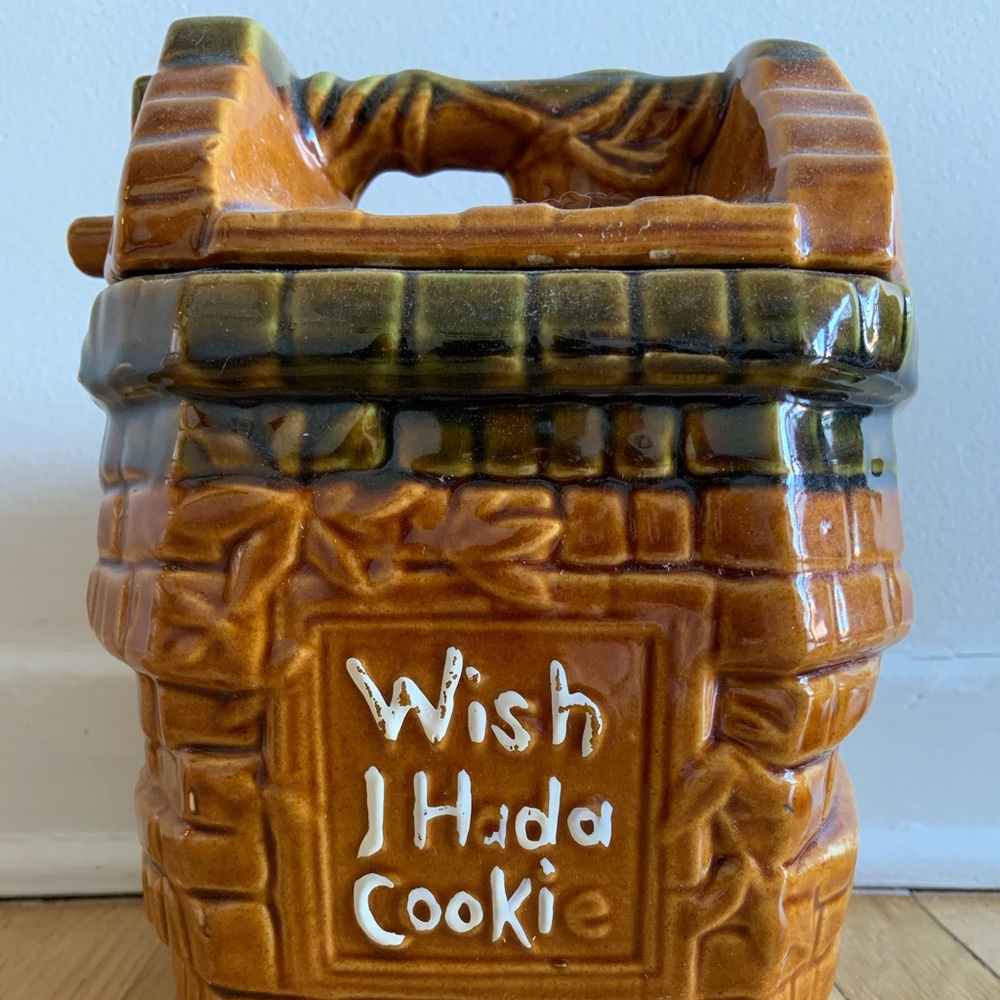 McCoy Wishing Well cookie jar